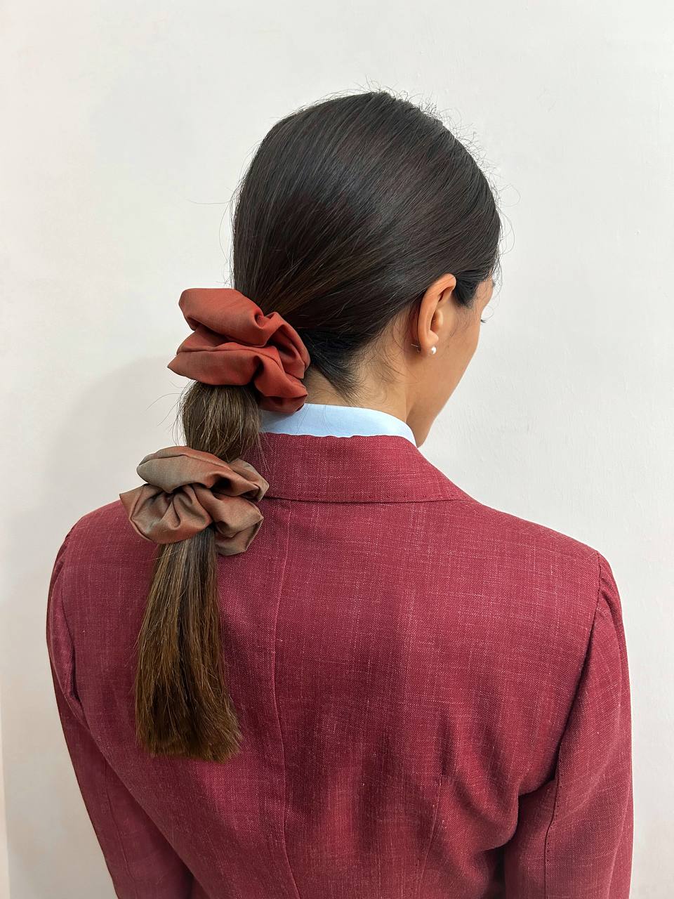 Scrunchie in tessuto solar -  cinnamon🤎