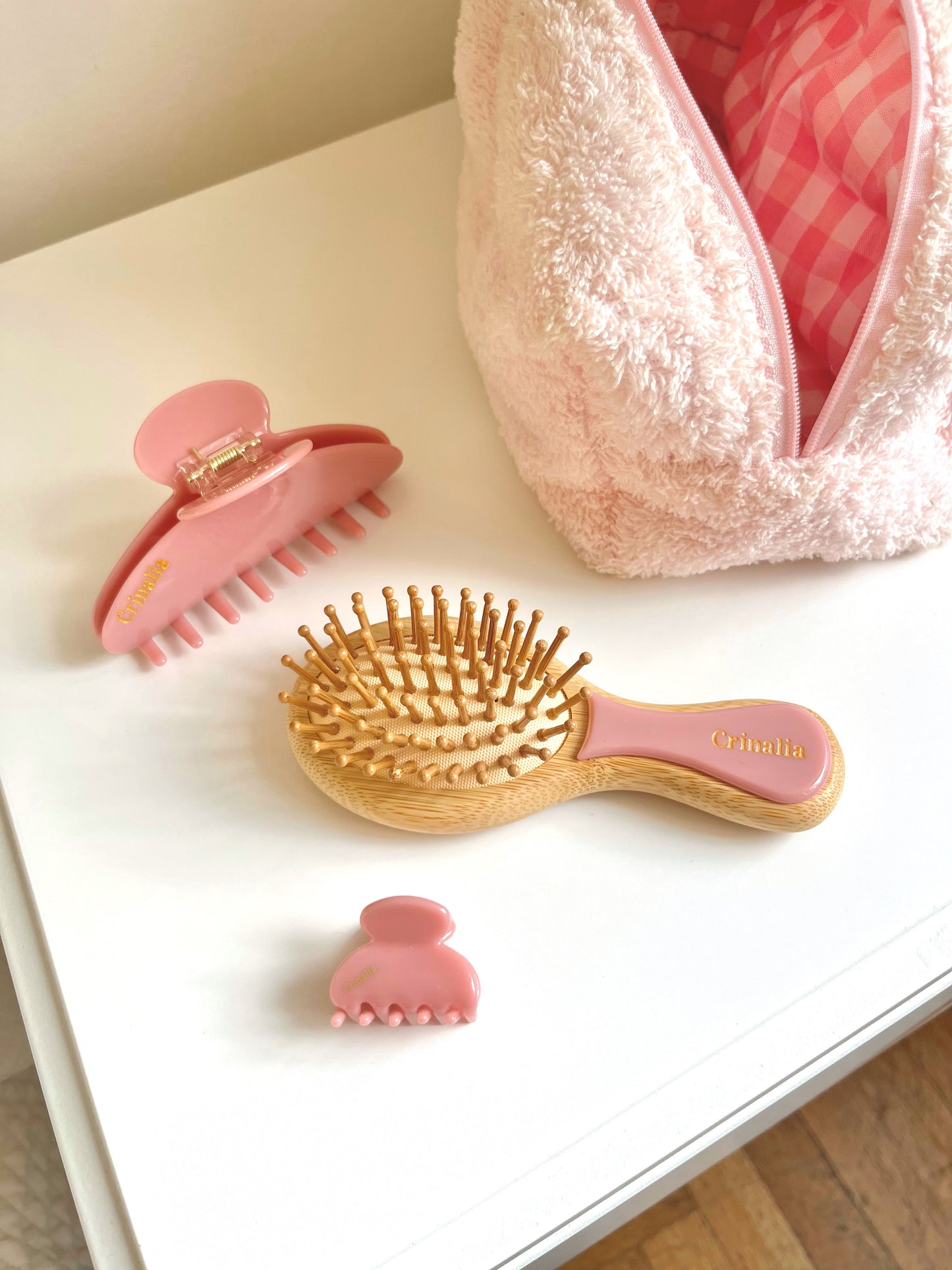 Set: mini bamboo hair brush + hair claw clip + mini claw clip