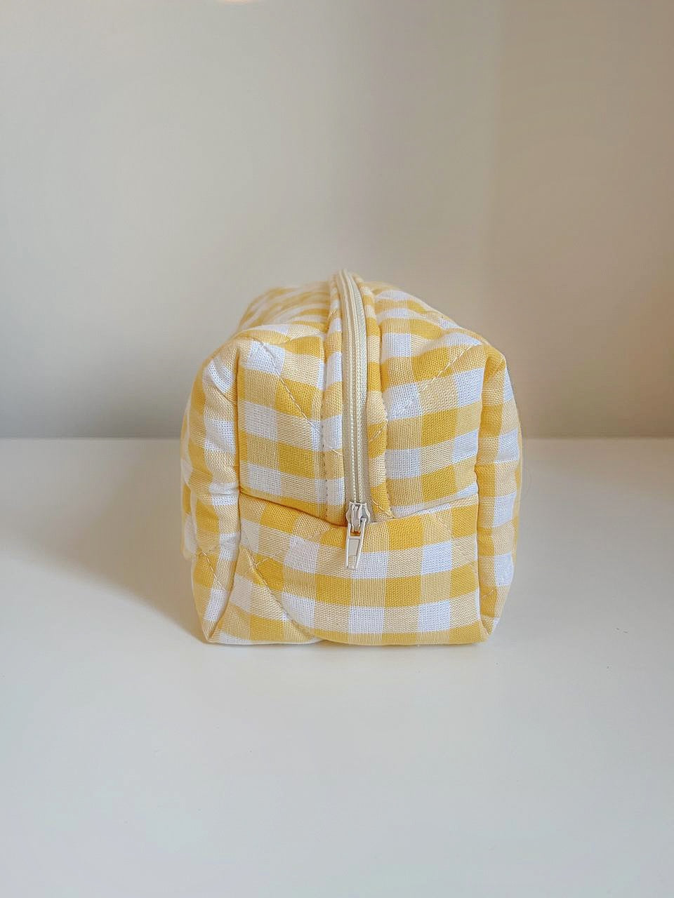 beauty bag - yellow gingham 🍋🧺 (large size)