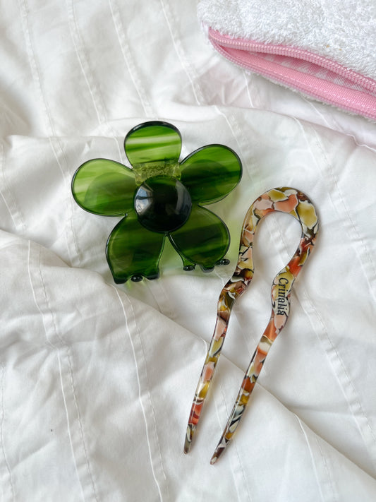 Flower hair clip - green